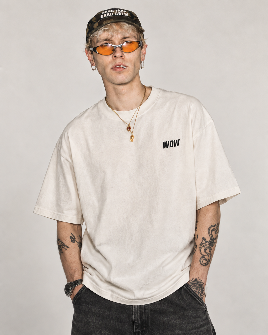 DUSKWATER Too Alive To Leave Young pool-party photo tee in washed cream
